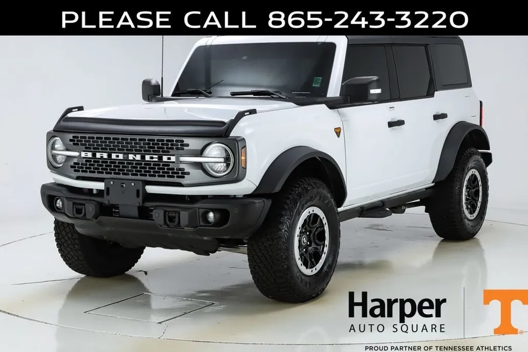 2022 Ford Bronco Badlands photo 1