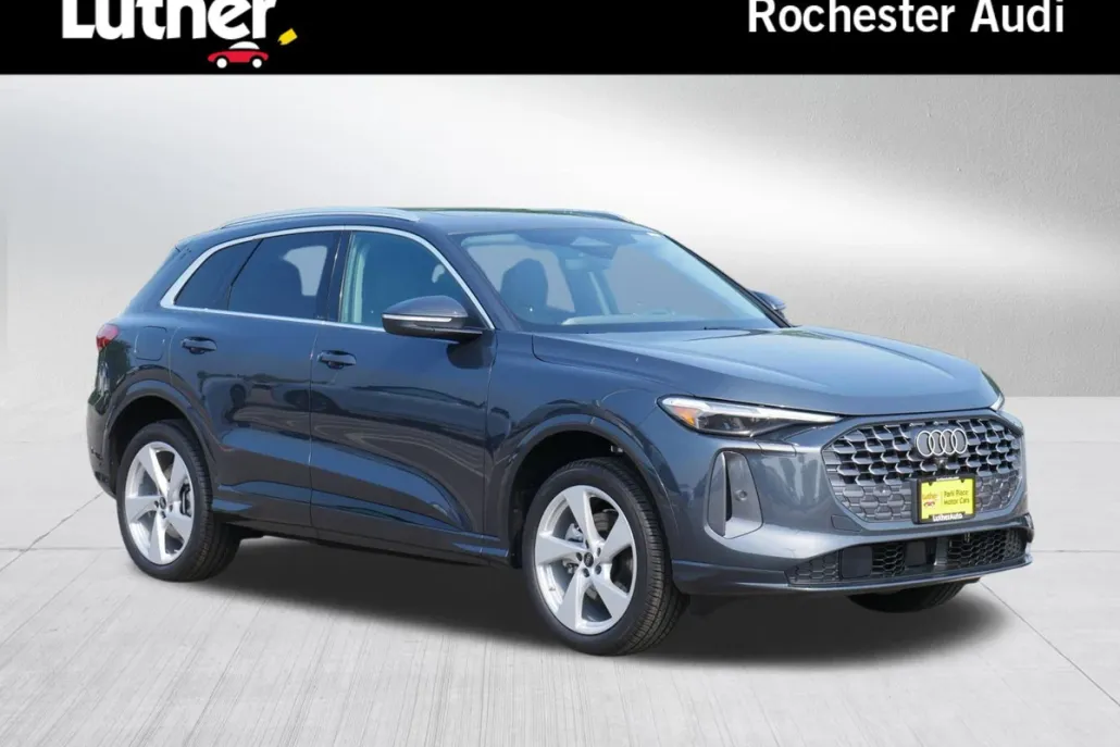 2025 Audi Q5 Premium Plus photo 1