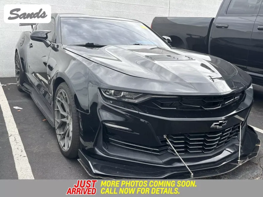 2019 Chevrolet Camaro SS photo 1