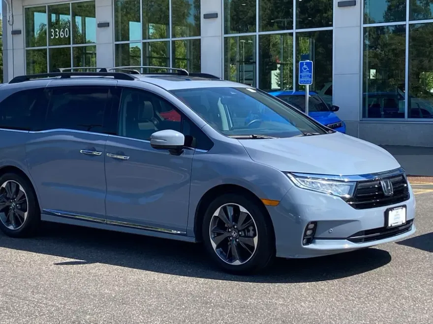 2023 Honda Odyssey Elite photo 1