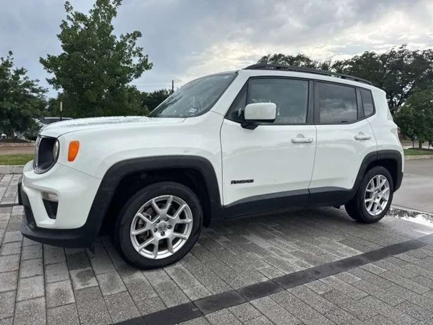 2019 Jeep Renegade Latitude photo 1