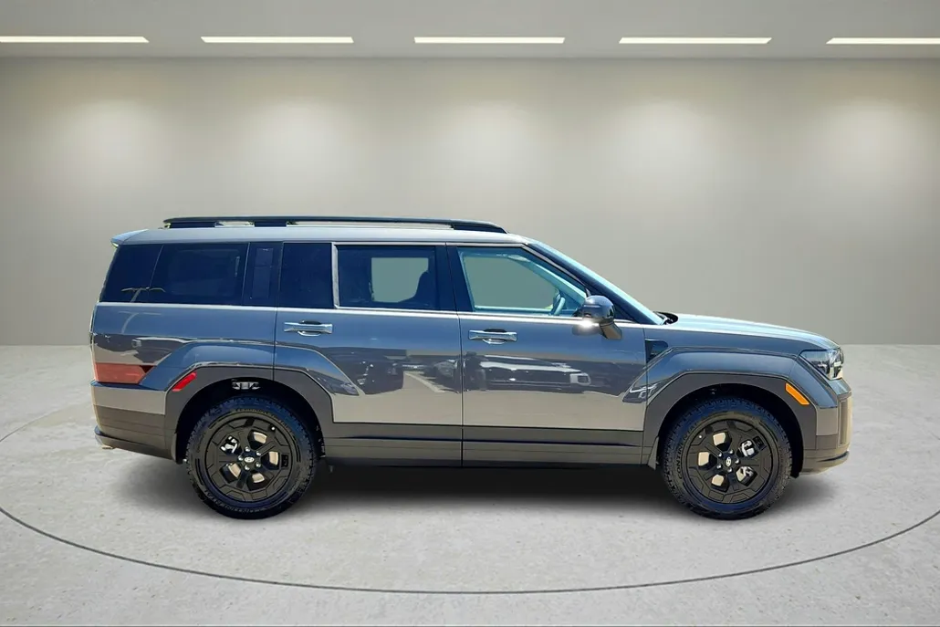 2025 Hyundai Santa Fe XRT photo 1