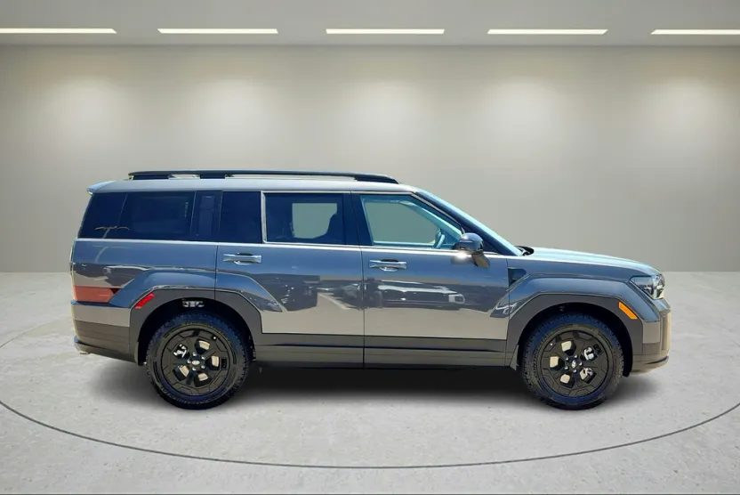 2025 Hyundai Santa Fe XRT photo 1