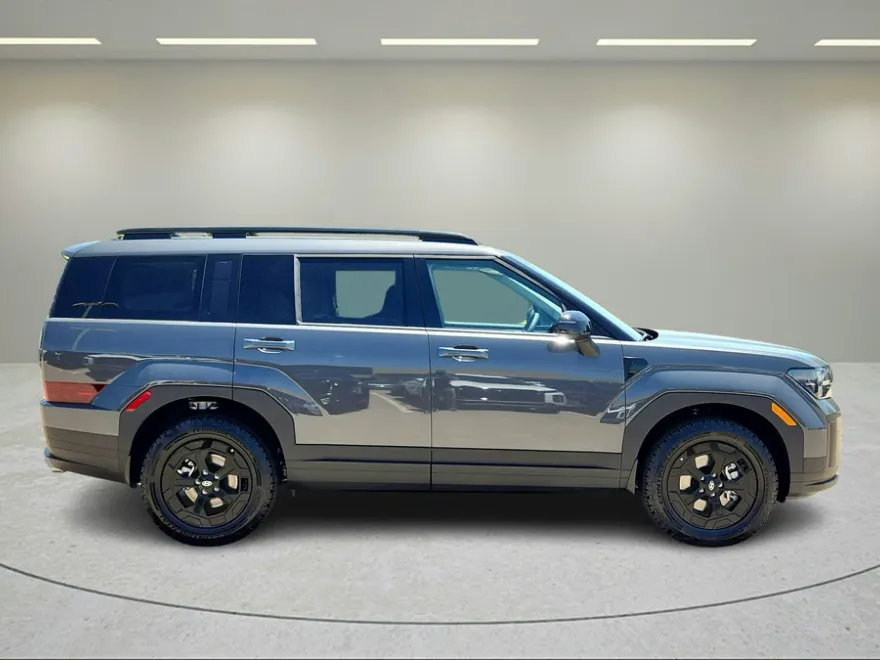 2025 Hyundai Santa Fe XRT photo 1