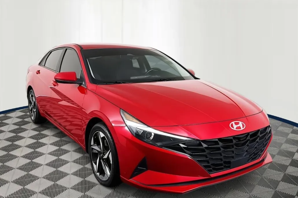 2023 Hyundai Elantra SEL Convenience photo 1
