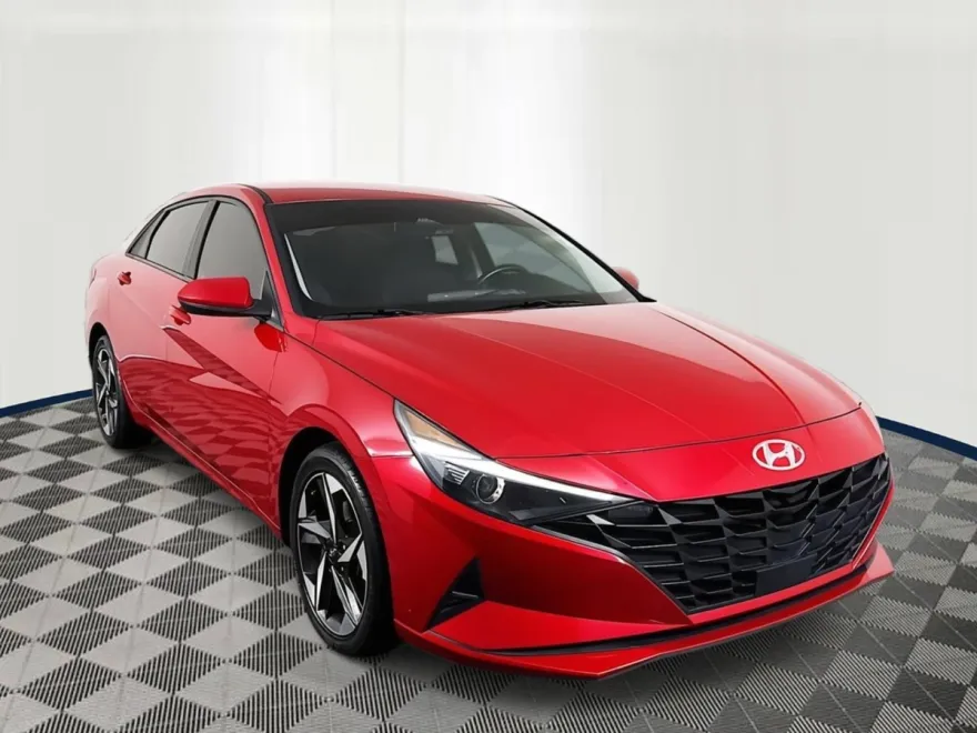 2023 Hyundai Elantra SEL Convenience photo 1