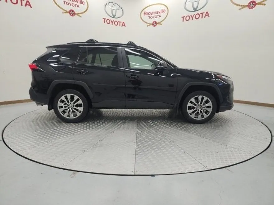 2024 Toyota RAV4 XLE Premium photo 1