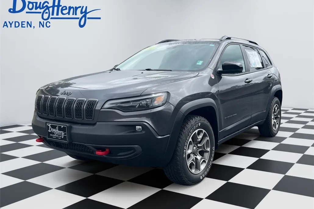 2022 Jeep Cherokee Trailhawk photo 1