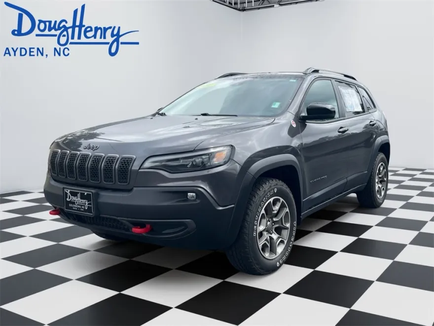 2022 Jeep Cherokee Trailhawk photo 1