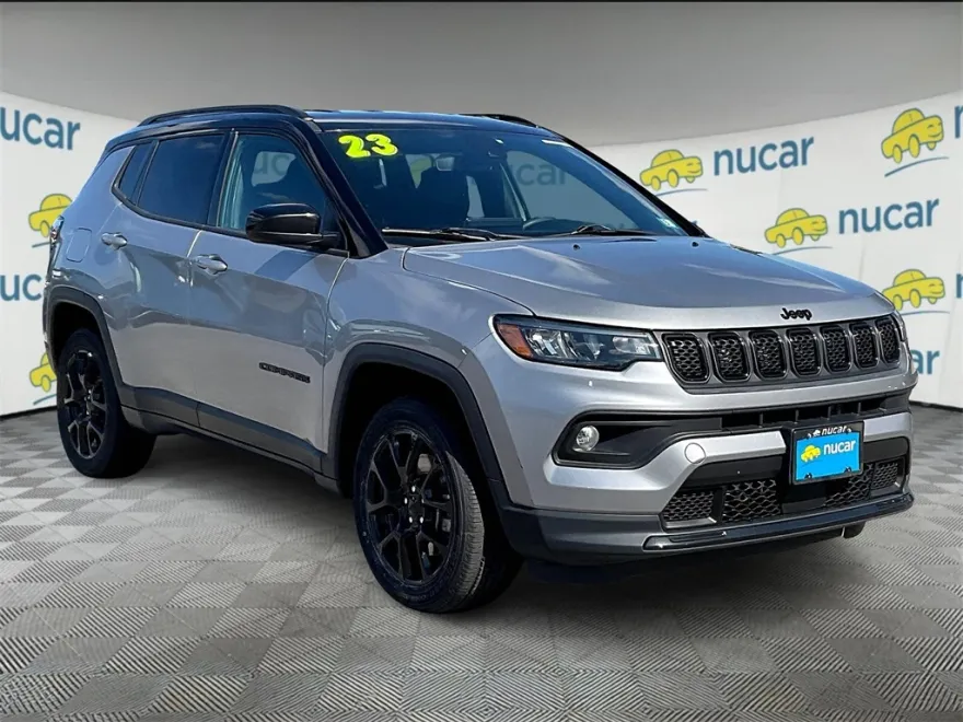 2023 Jeep Compass Altitude photo 1