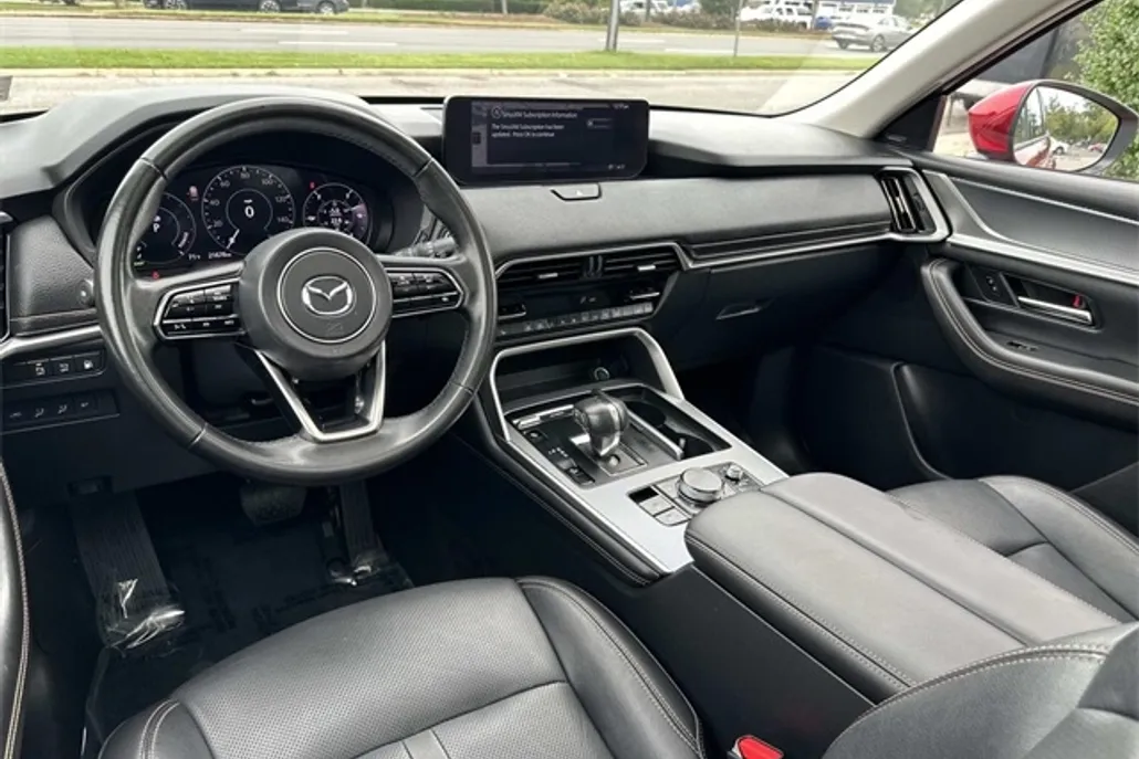 2024 Mazda CX-90 Premium photo 1