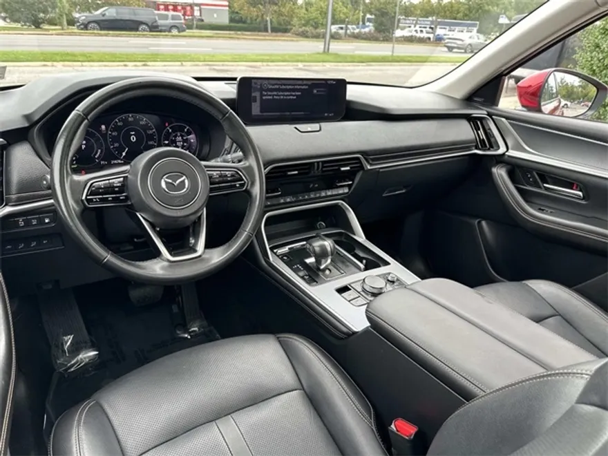 2024 Mazda CX-90 Premium photo 1