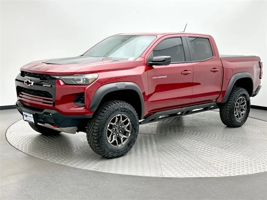 2024 Chevrolet Colorado ZR2 photo 1