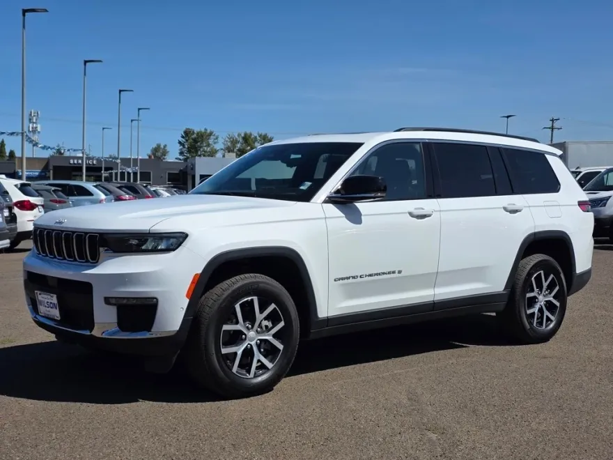 2024 Jeep Grand Cherokee Limited photo 1
