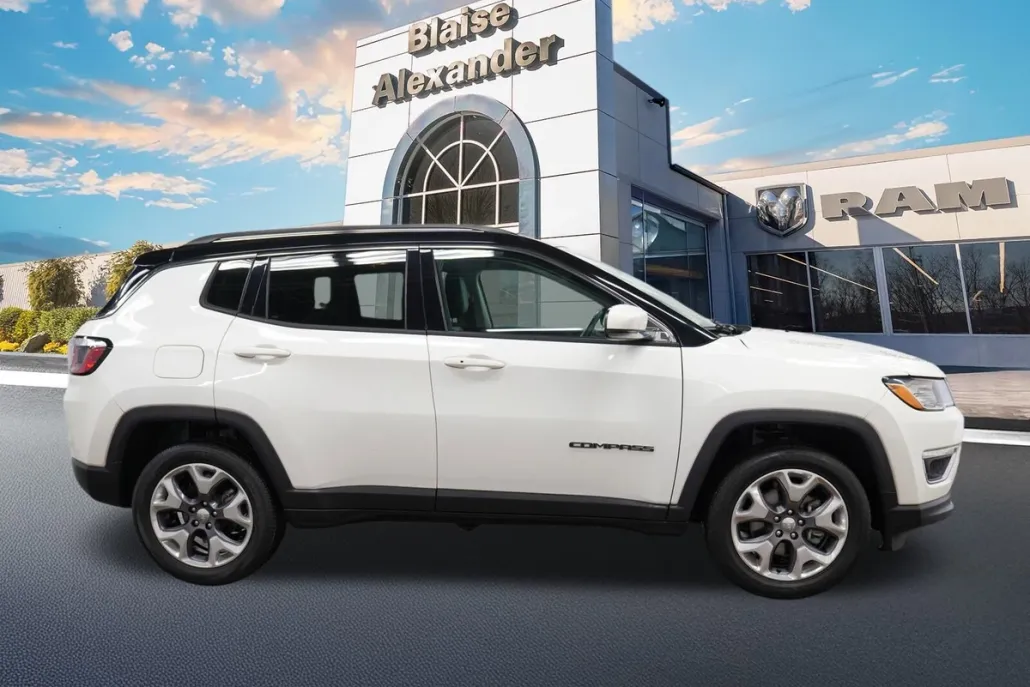 2020 Jeep Compass Limited photo 1