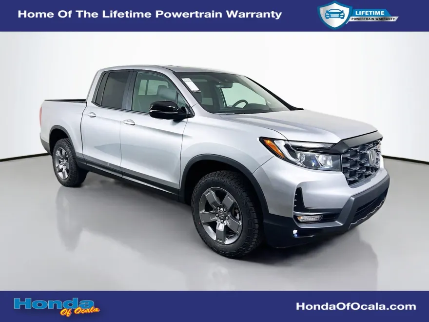 2025 Honda Ridgeline TrailSport photo 1