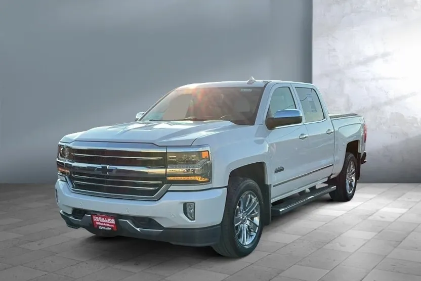 2018 Chevrolet Silverado 1500 High Country photo 1