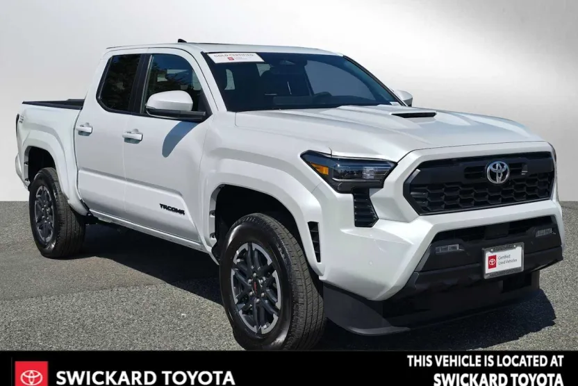 2025 Toyota Tacoma TRD Sport Double Cab photo 1