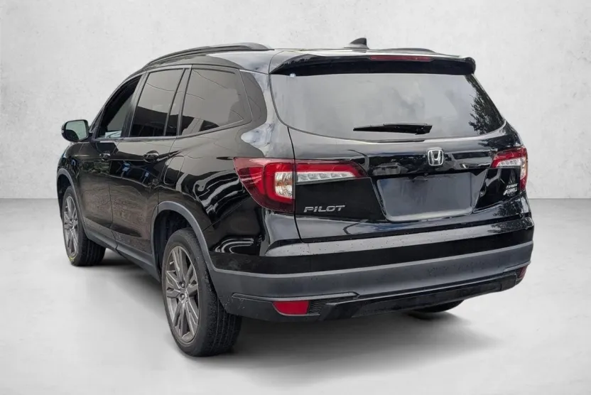 2022 Honda Pilot Sport photo 1