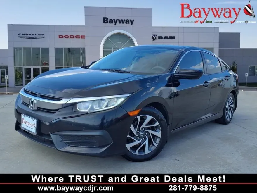 2017 Honda Civic EX photo 1