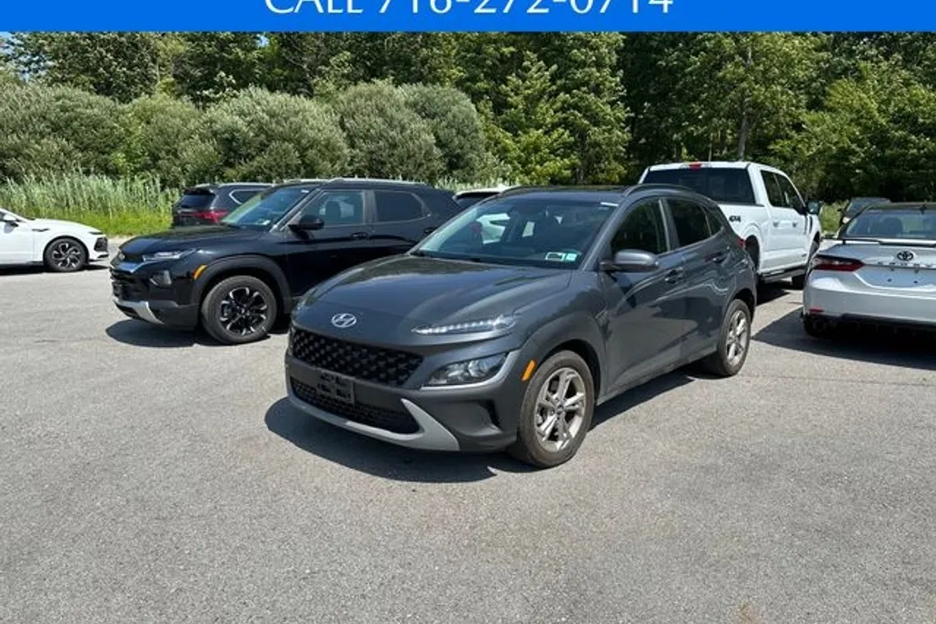 2023 Hyundai Kona SEL photo 1