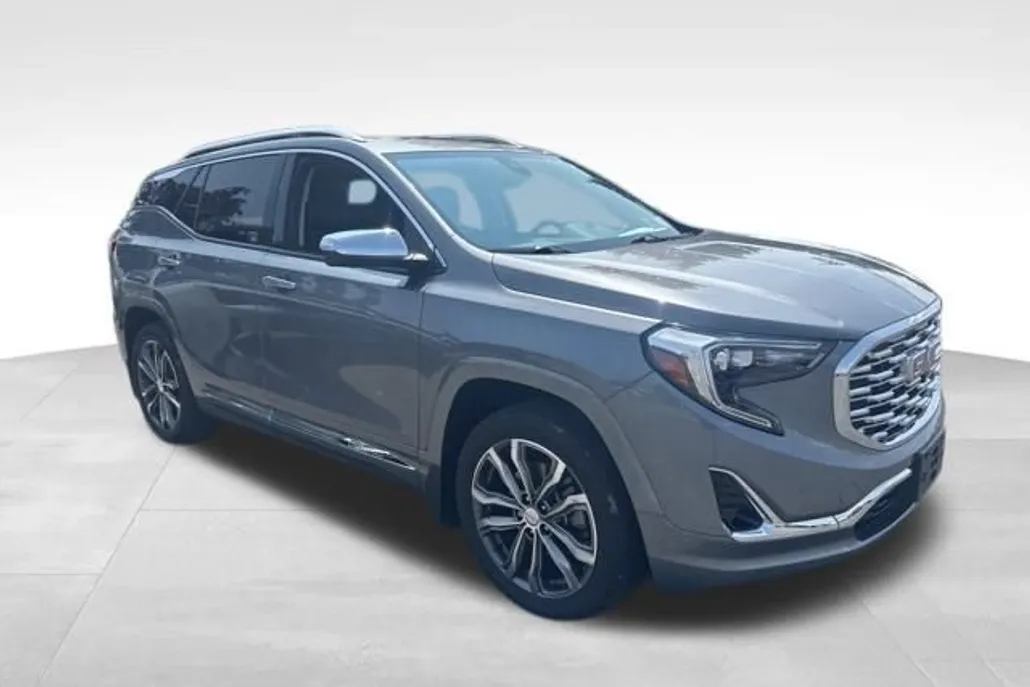 2020 Gmc Terrain Denali photo 1