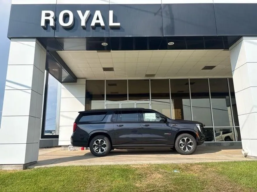 2026 Gmc Yukon XL AT4 photo 1
