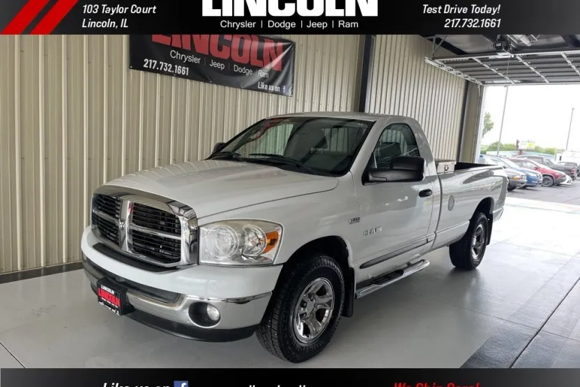2008 Dodge Ram SLT photo 1