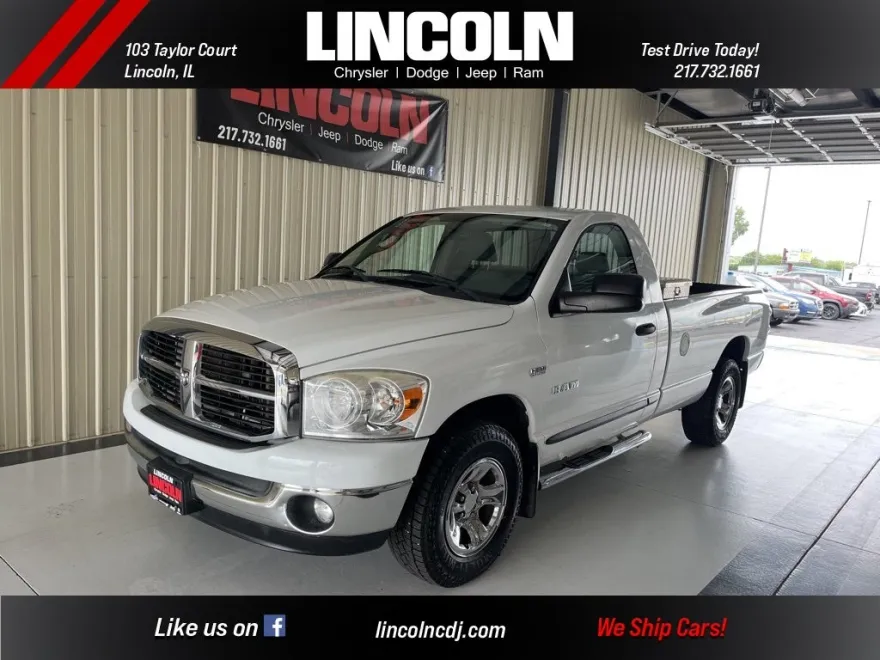 2008 Dodge Ram SLT photo 1