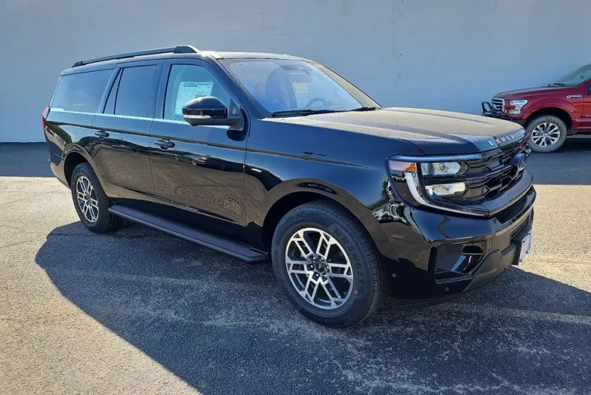 2025 Ford Expedition MAX photo 1