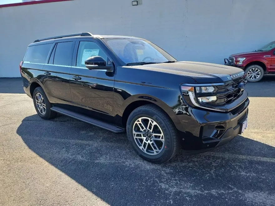 2025 Ford Expedition MAX photo 1