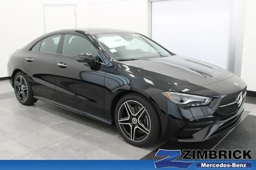 2025 Mercedes Benz CLA 250 4MATIC photo 1