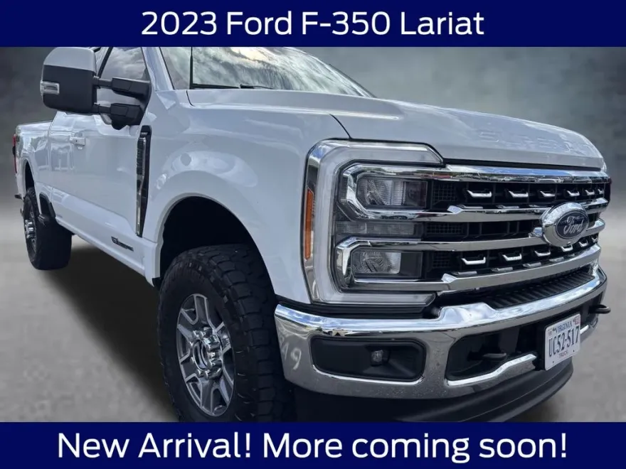 2023 Ford F-350 Lariat photo 1