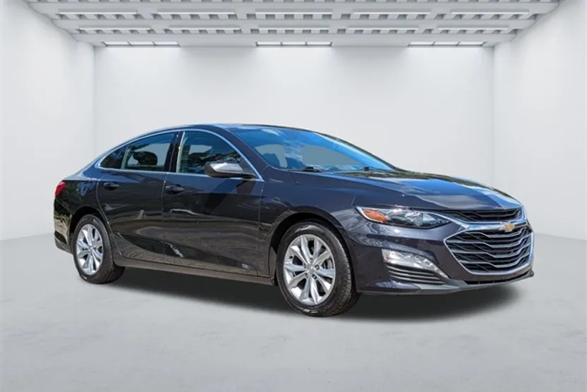 2023 Chevrolet Malibu 1LT photo 1
