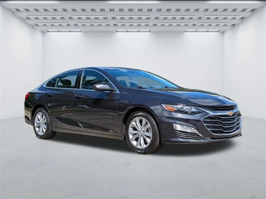 2023 Chevrolet Malibu 1LT photo 1