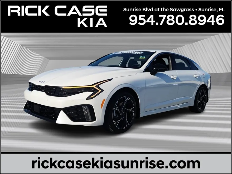 2026 Kia K5 GT-Line photo 1