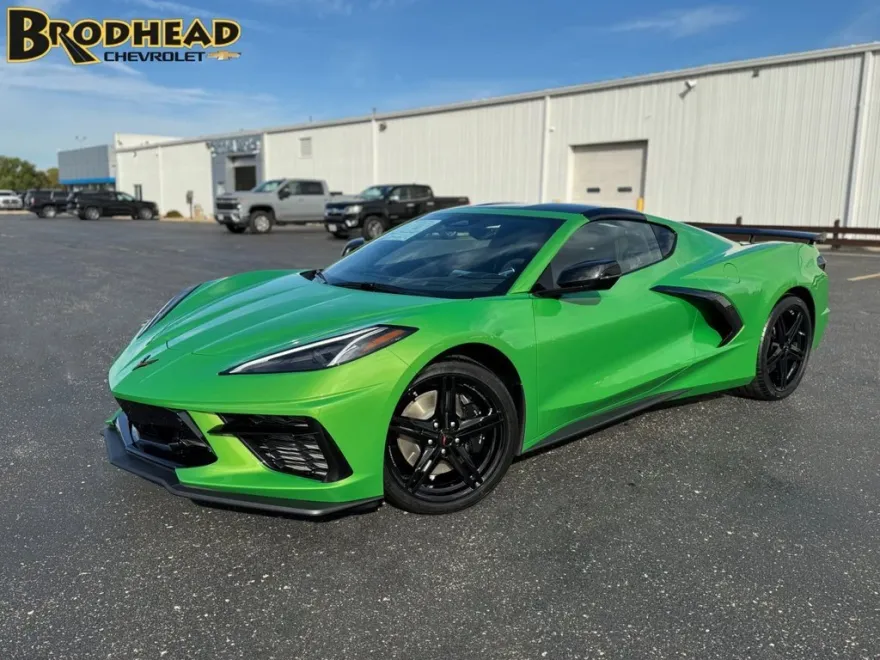 2026 Chevrolet Corvette 2LT photo 1