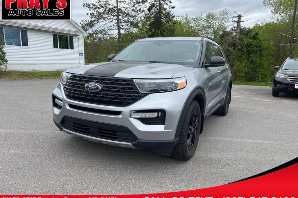 2022 Ford Explorer XLT photo 1