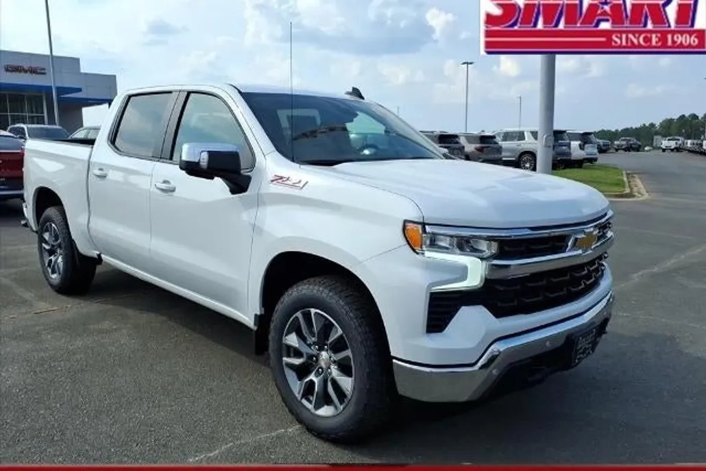 2025 Chevrolet Silverado 1500 LT photo 1