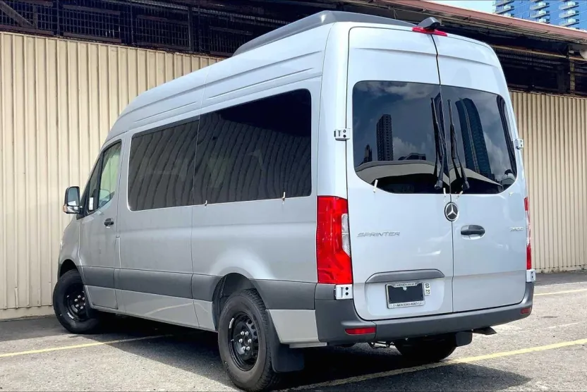 2025 Mercedes Benz Sprinter 2500 High Roof photo 1