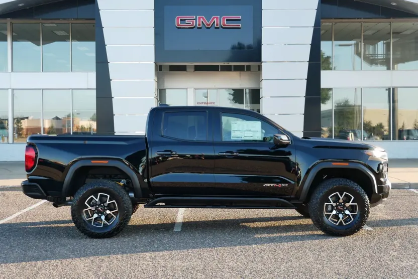 2026 Gmc Canyon AT4X photo 1