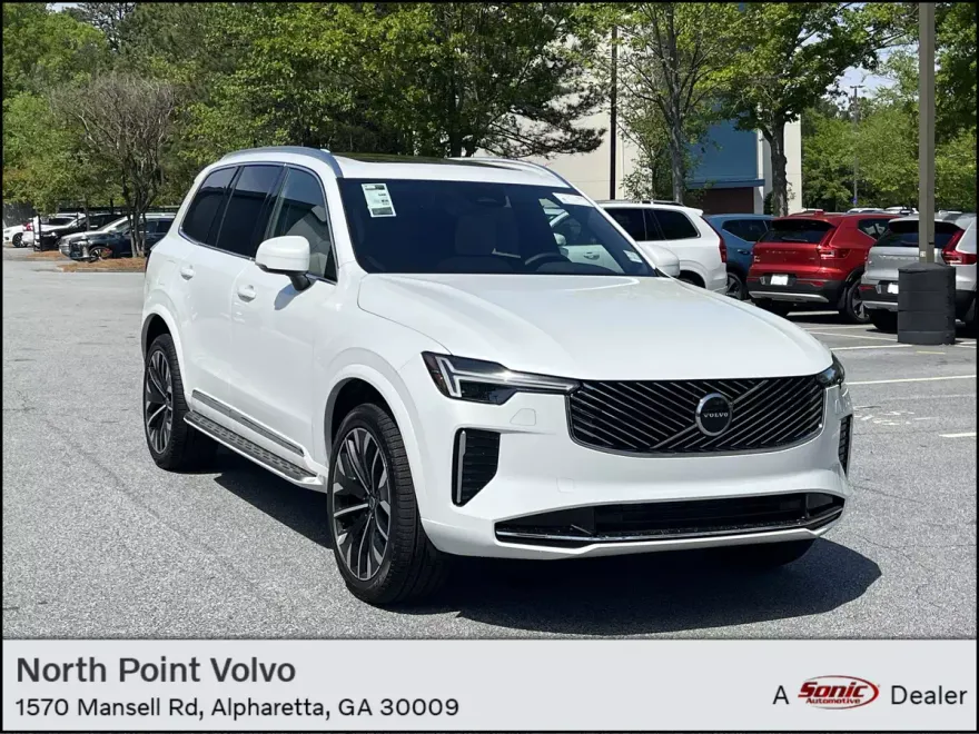 2025 Volvo XC90 Core photo 1