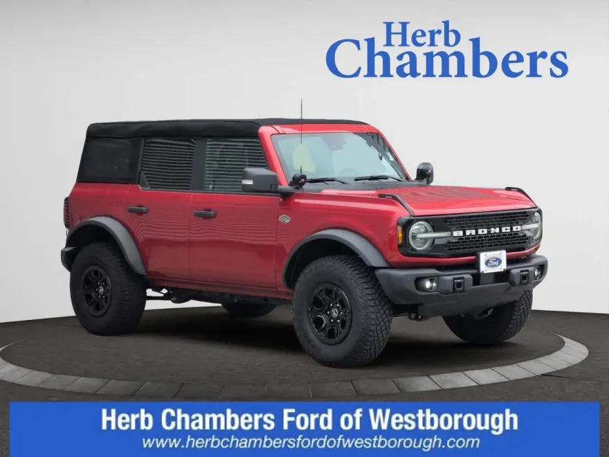 2023 Ford Bronco Wildtrak photo 1
