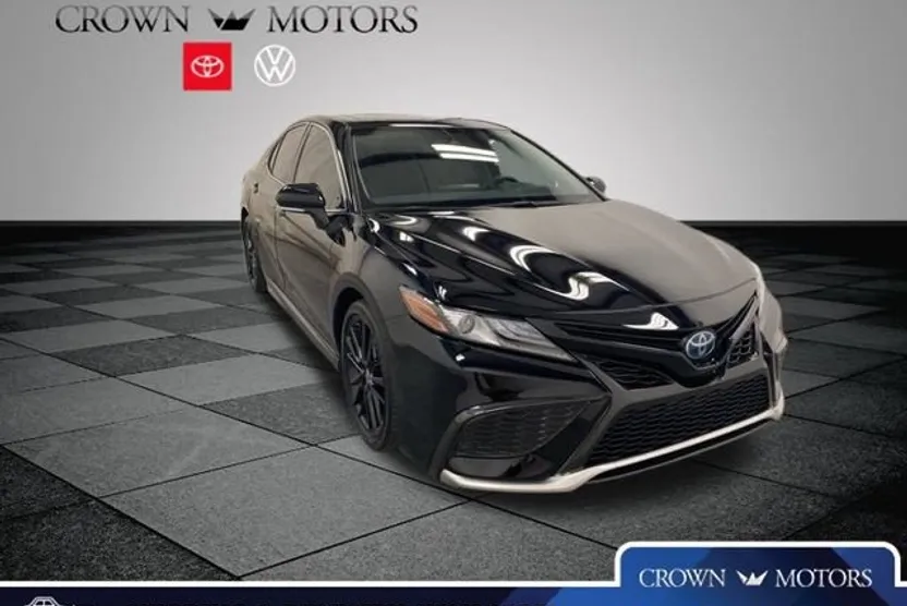 2023 Toyota Camry Hybrid XSE photo 1