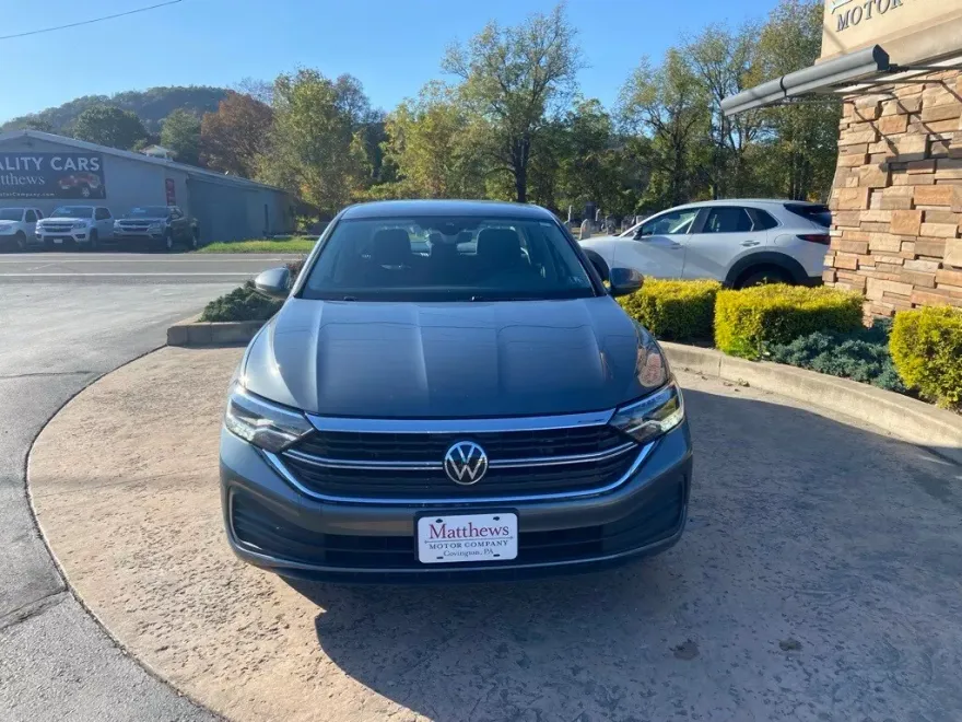 2024 Volkswagen Jetta 1.5T S photo 1