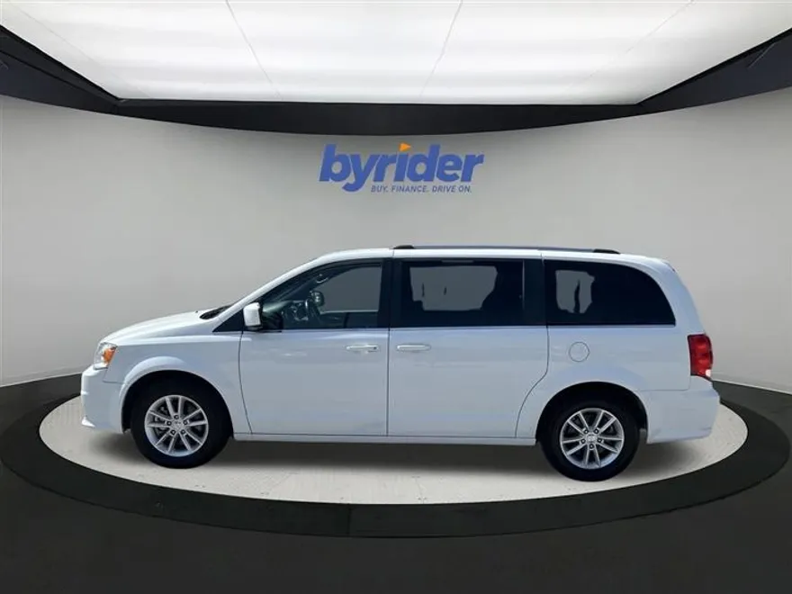 2018 Dodge Grand Caravan SXT photo 1