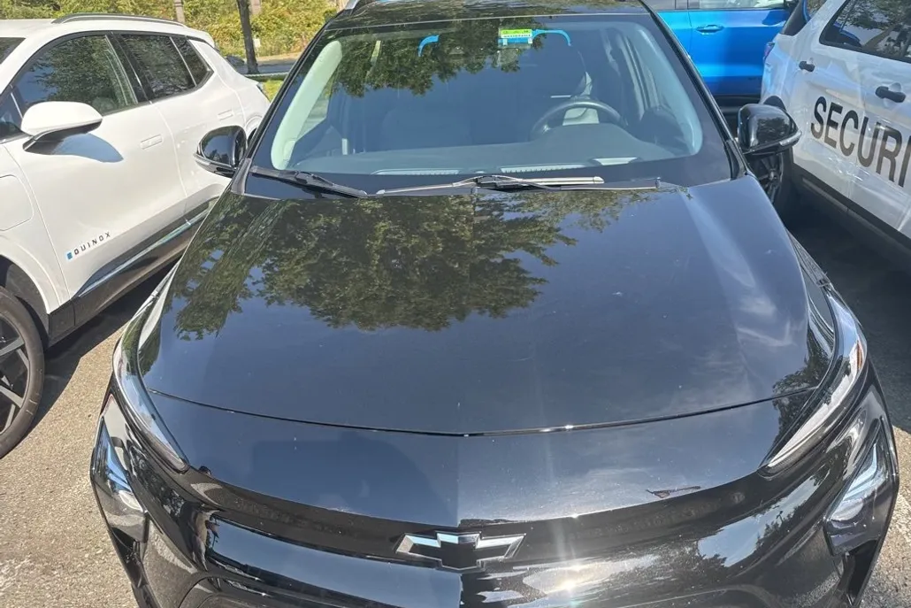 2023 Chevrolet Bolt EUV Premier photo 1