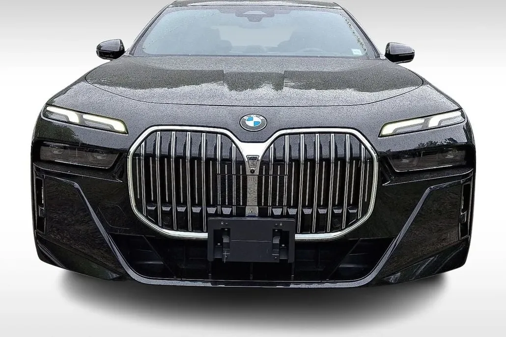 2025 Bmw 740i 740i xDrive photo 1