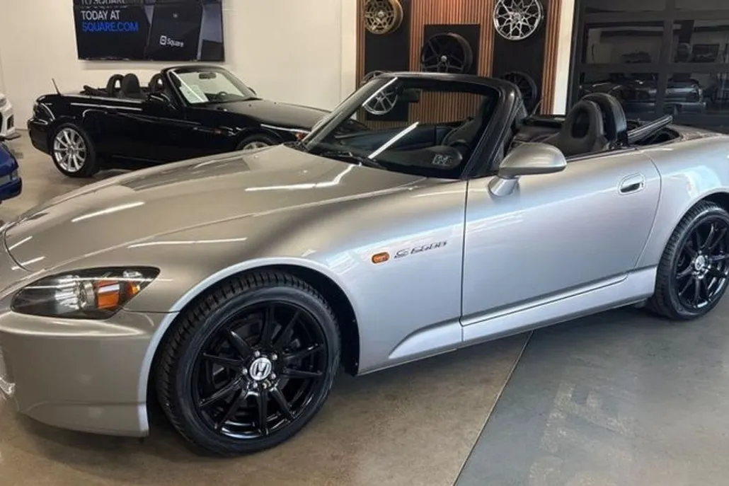 2019 Jeep Wrangler Unlimited Sport photo 1