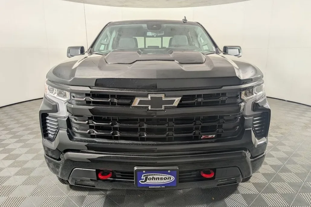 2026 Chevrolet Silverado 1500 LT Trail Boss photo 1